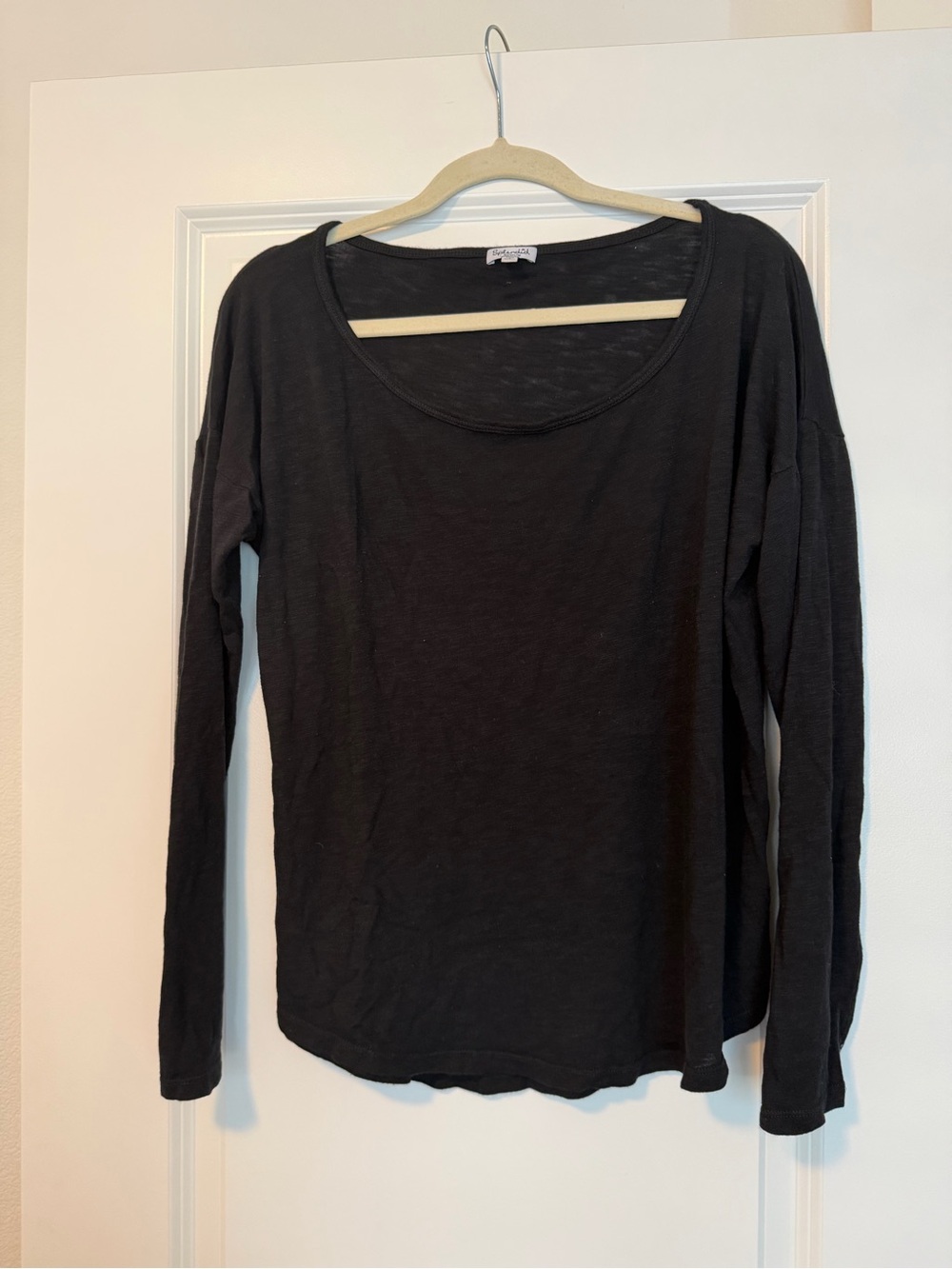 Women's Splendid Black Long-Sleeve Scoop Neck Top